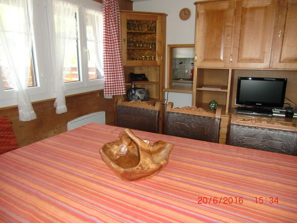 Chalet Grazia Риедералп Екстериор снимка